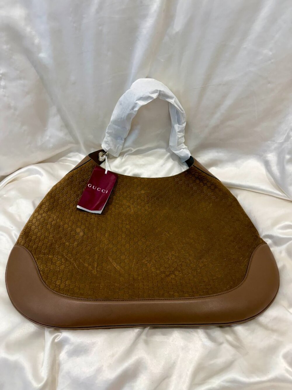 Gucci B Large Shoulder Bag Camel Micro GG Suede & Leather trim - New with Tags